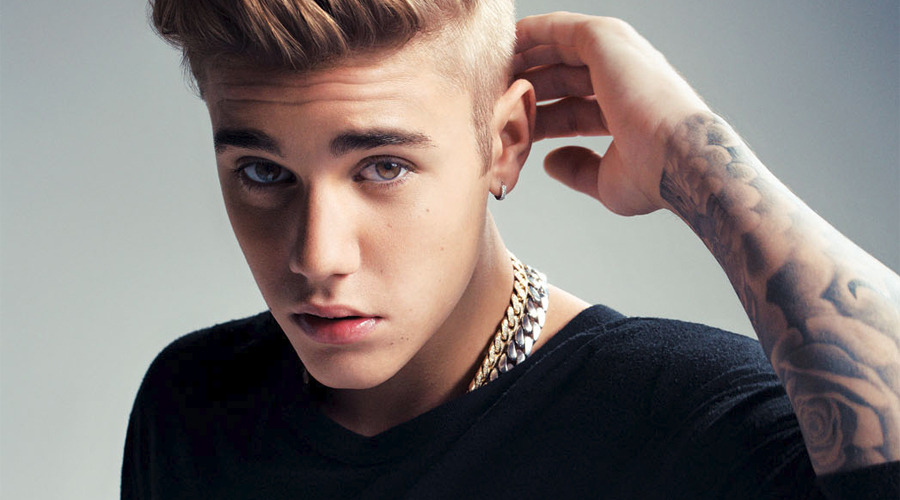justinbieber-1422623960.jpg